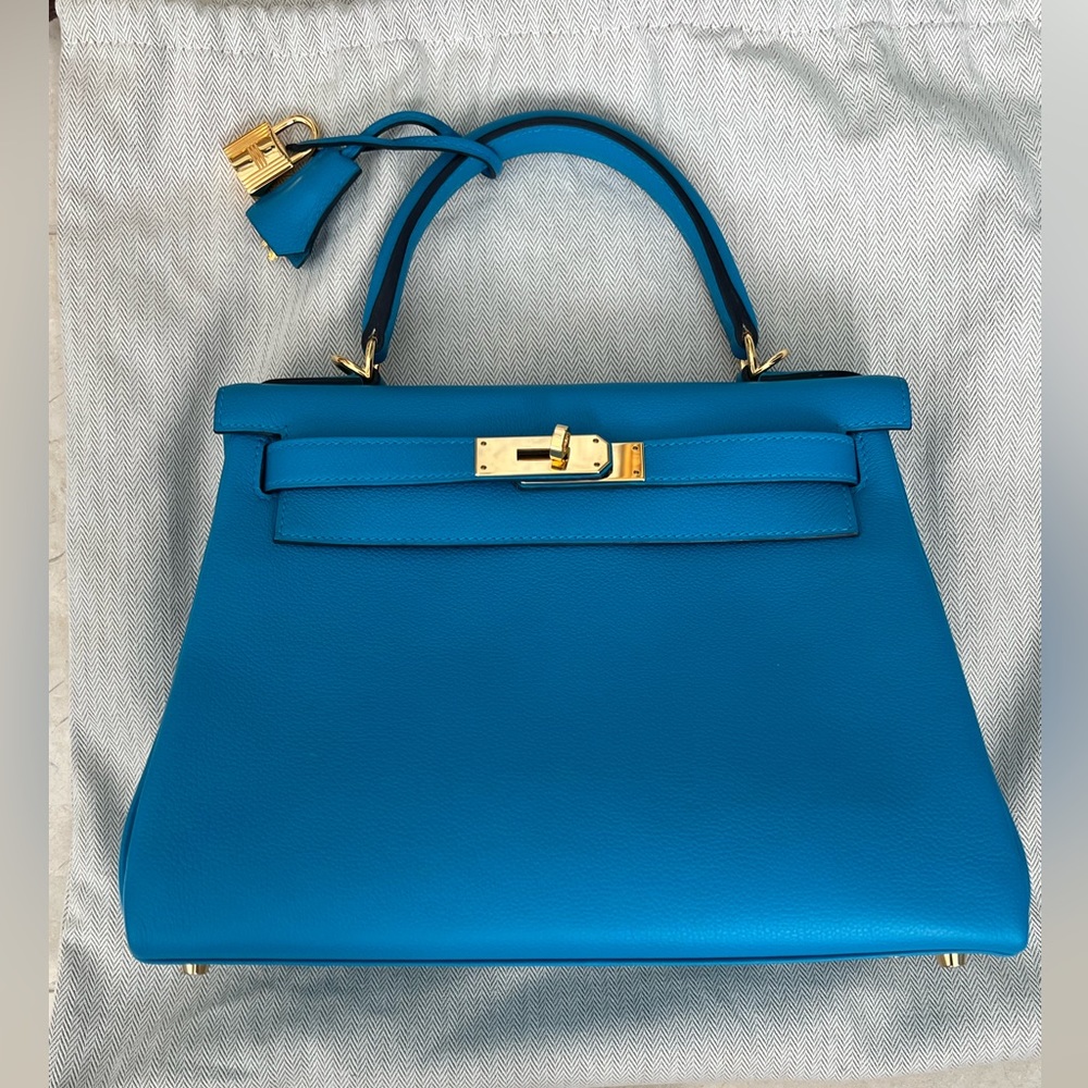 Hermes Kelly 28 Evercolor leather in Bleu Frida